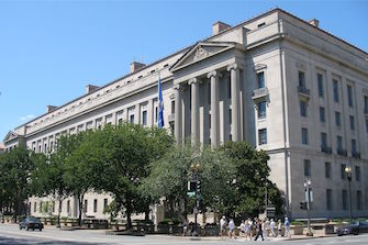 DOJ statement of interest document overlaid on Samsung and Netlist logos with SEP patent icons