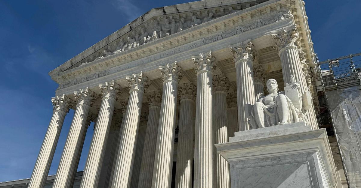 Abstract image depicting legal scales tipping precariously between federal and state court symbols.